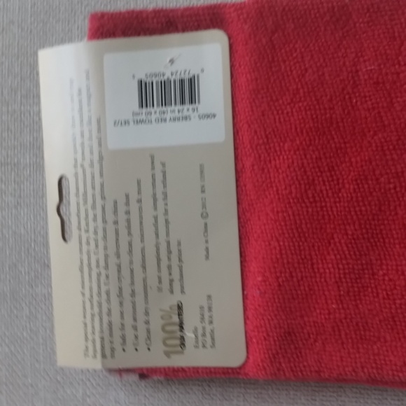 Microfiber 2 Kitchen Towels Red 16 in x 24in - Picture 6 of 6